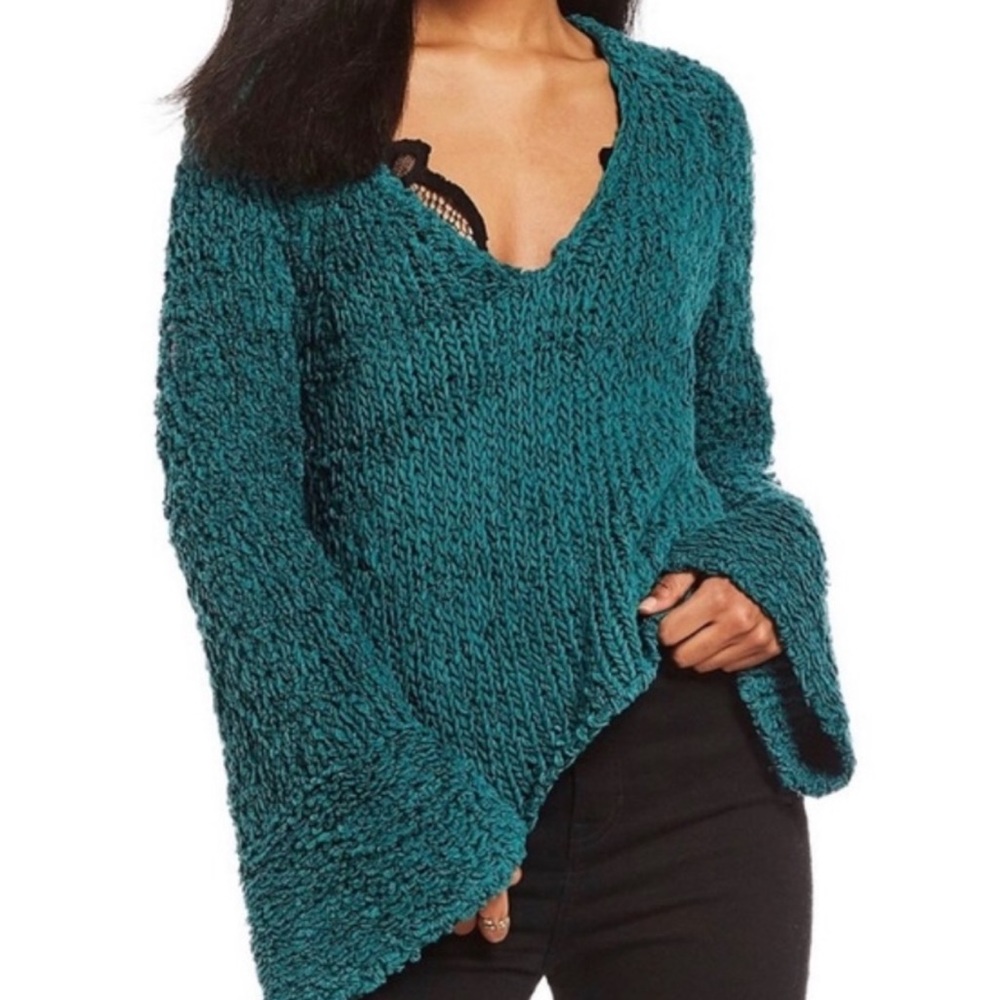 NWT Free People V Neck Sweater